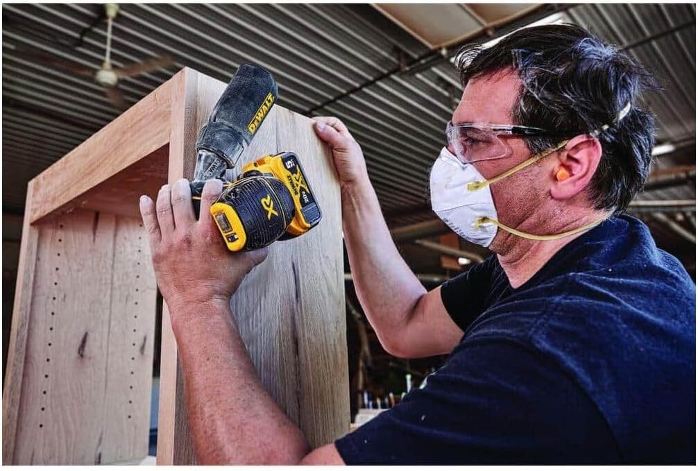 DEWALT 20V MAX Orbital Sander Cordless, 5-Inch Sander Tool, 2.Ah, 8,000-12,000 - DCW210D1