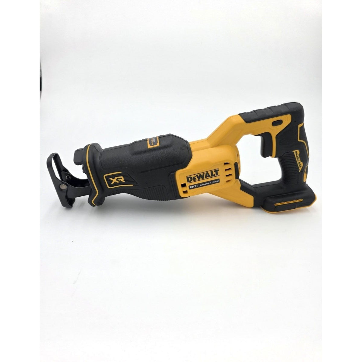 20V MAX XR Cordless Brushless Reciprocating Saw DeWalt DCS382B (Tool Only)