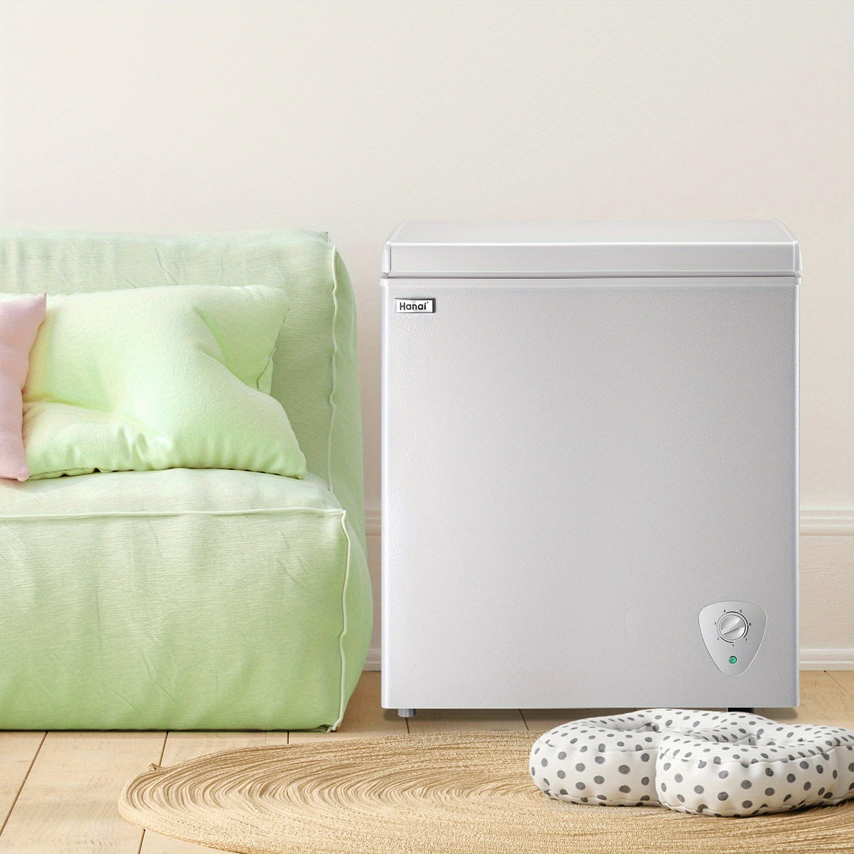 WANAI 5.0 Cu.Ft Chest Freezer With Removable Basket, Top Open Door Compact Freezer With Adjustable Temperature For Home/Kitchen/Office/Dorm WHITE