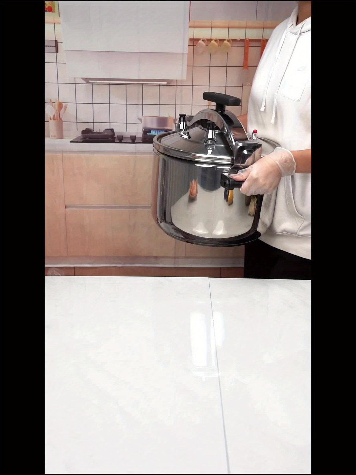 Commercial 26.5 Qt Stainless Steel Pressure Cooker -for Restaurant & Hotel Kitchens, Induction/Gas