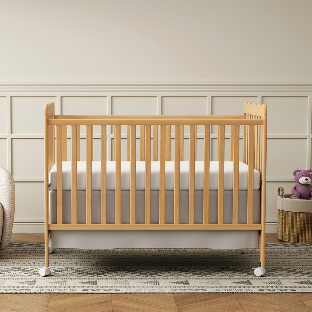 Goldzone 4in 1 Convertible Baby Crib, Wooden Baby Stuffs Converts Into Toddler Bed, Daybed, Newborn Essential with 3 Adjustable Base, Nursery Decor Necessities with Wheel & Non-Toxic Finishes, Item Weight: 36lbs, Maximum Weight Recommendation: 50lbs