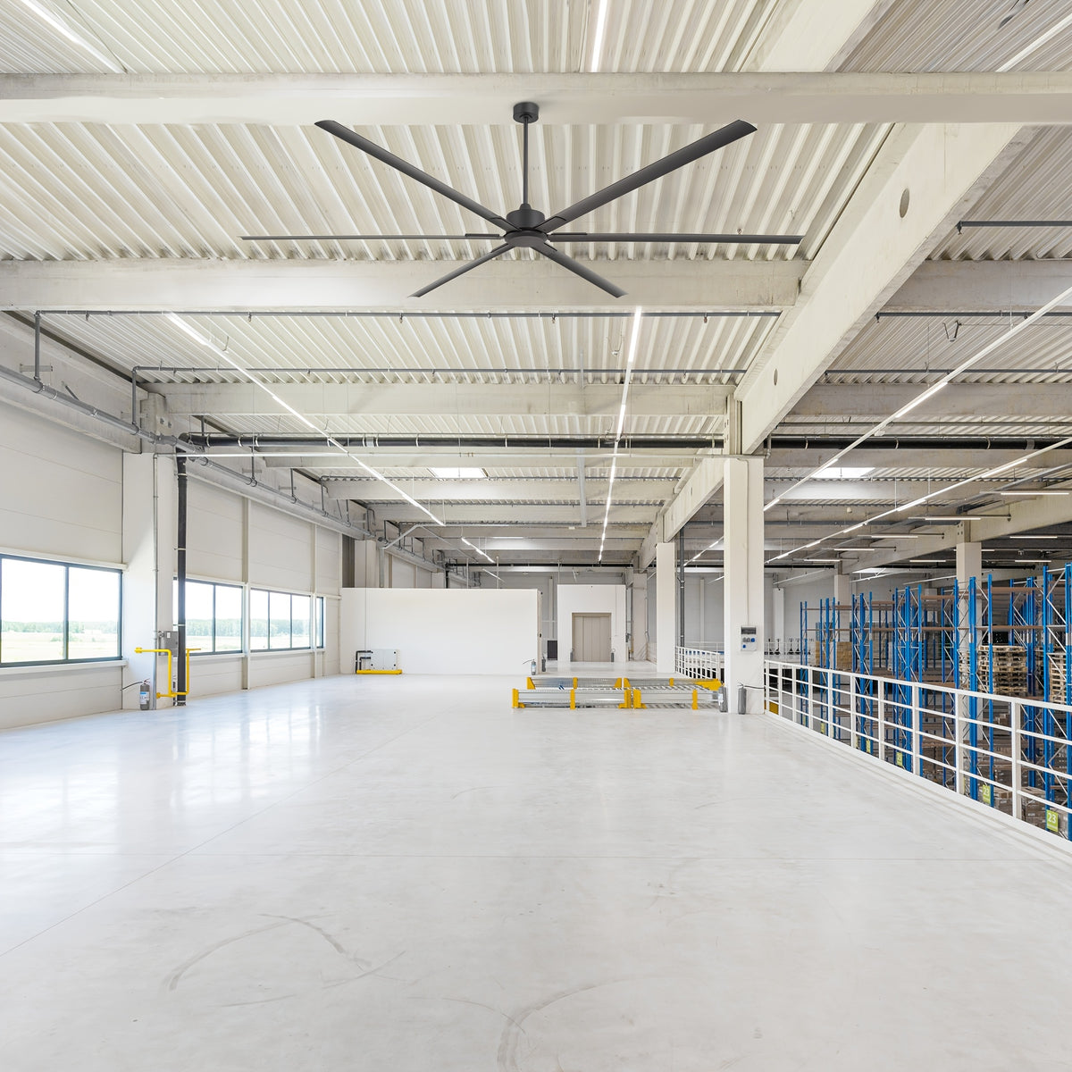 [Industrial Ceiling Fan] 120-Inch HVLS Industrial Ceiling Fan Suitable for Large Commercial Spaces - Heavy-Duty Remote Control System with Silent DC Motor, 6- Low-Profile Downrod Mount, Full Coverage for Warehouses, Gyms, Workshops, Use (No Light)