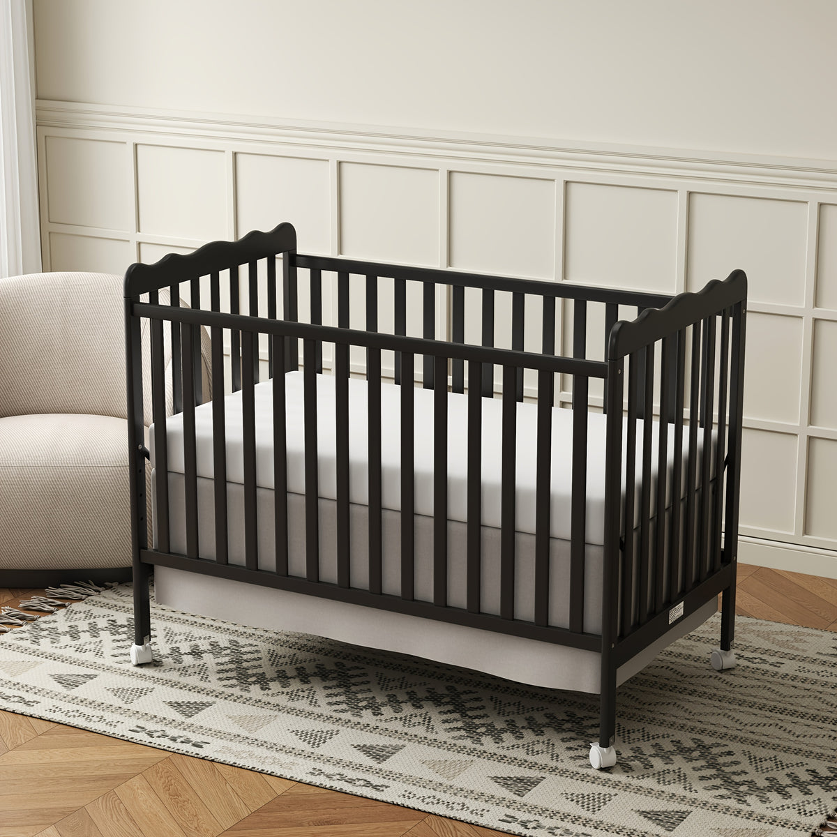 Goldzone 4in 1 Convertible Baby Crib, Wooden Baby Stuffs Converts Into Toddler Bed, Daybed, Newborn Essential with 3 Adjustable Base, Nursery Decor Necessities with Wheel & Non-Toxic Finishes, Item Weight: 36lbs, Maximum Weight Recommendation: 50lbs