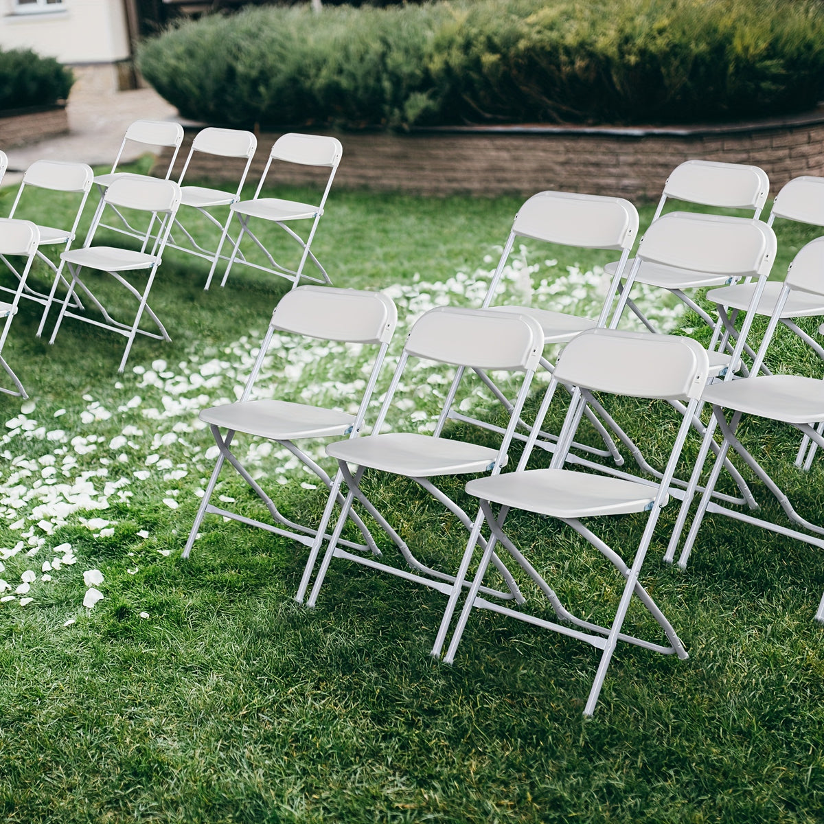 Set of 10 Classic Plastic Folding Chairs for The Garden in White And Black