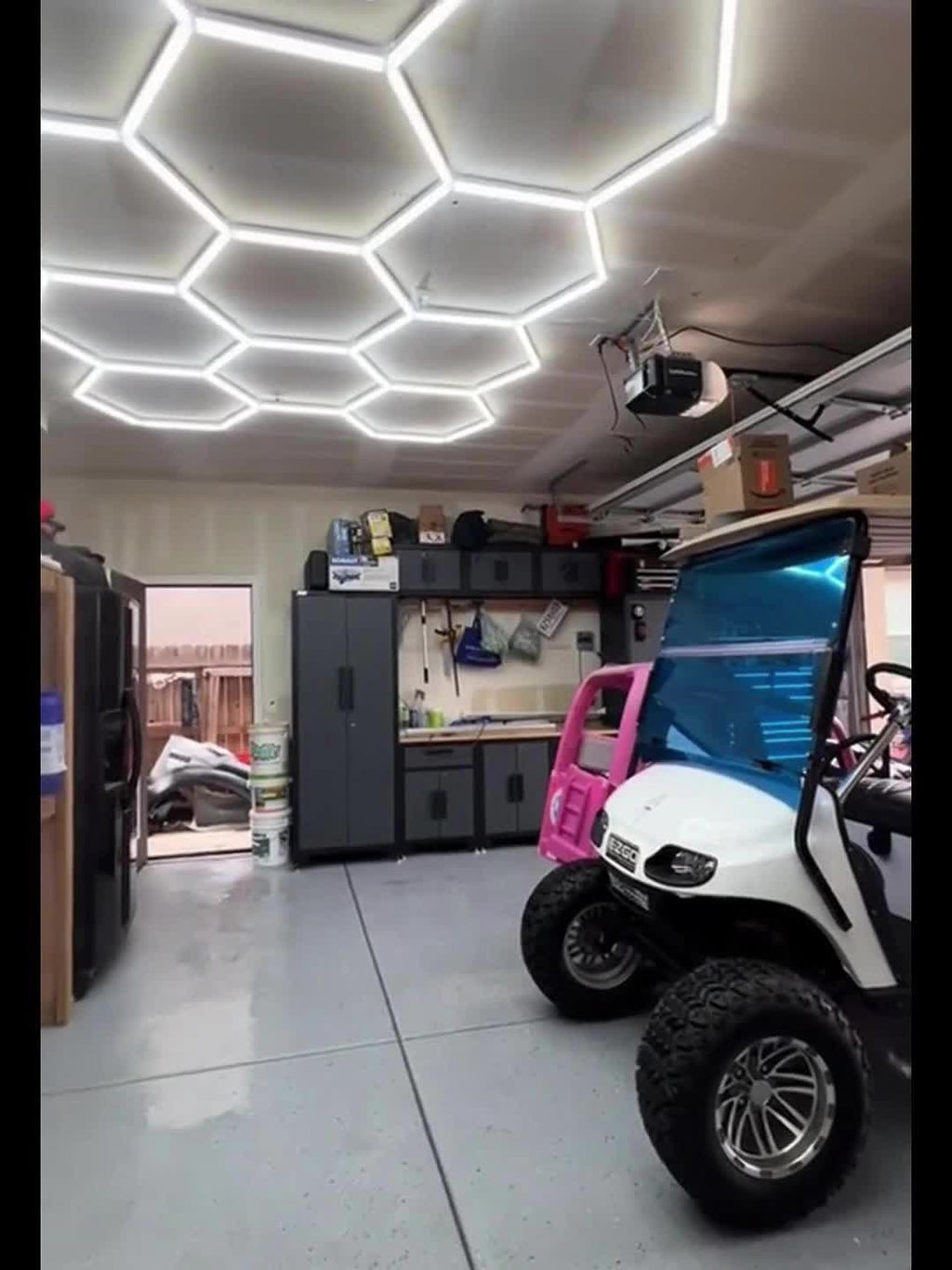 Hexagon LED Lights, 581W 58100LM 22 Grids Ultra Bright Daylight White Easy DIY Install Workshop & Garage Lighting, Durable, Gen 2 Bright Lighting