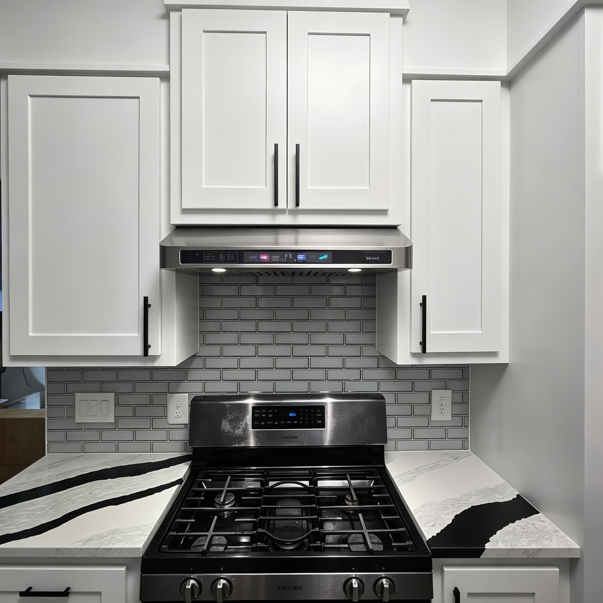 30/36-inch 900 CFM Smart Cabinet Range Hood, Four-speed Wind Control, Voice/gesture/touch Control, Low-noise Design, Stainless Steel + Tempered Glass, Dual Motor Power, Ultra-slim Body, Suitable for Modern Kitchens