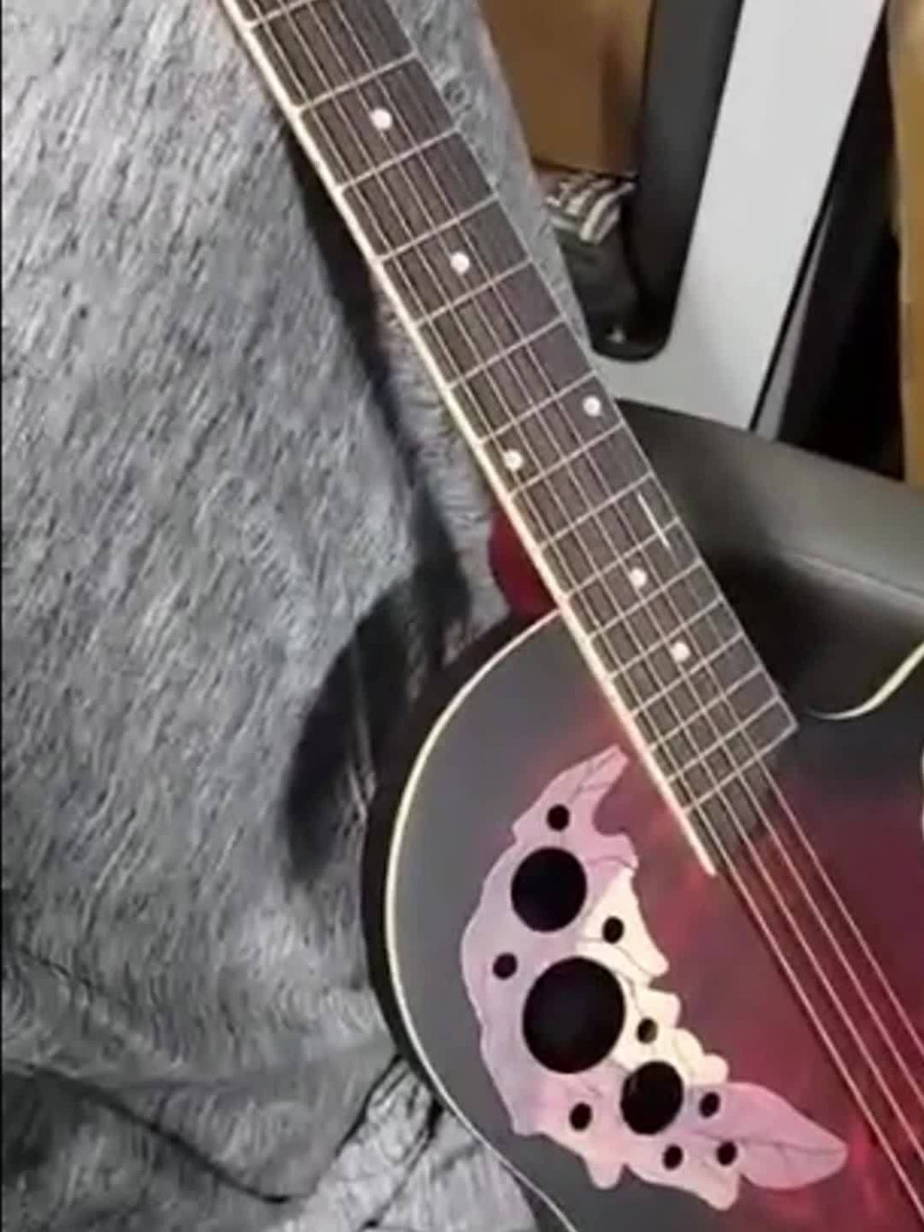 [Ideal Gift] 41-Inch Full-Size Guitar With Grape-Shaped Soundhole, Spruce Top, And Mahogany Fingerboard - Sunset Red Finish, Enhanced Tone And Playability, Suitable For All Music Styles, Ideal For Beginners And Guitarists. The Perfect Gift