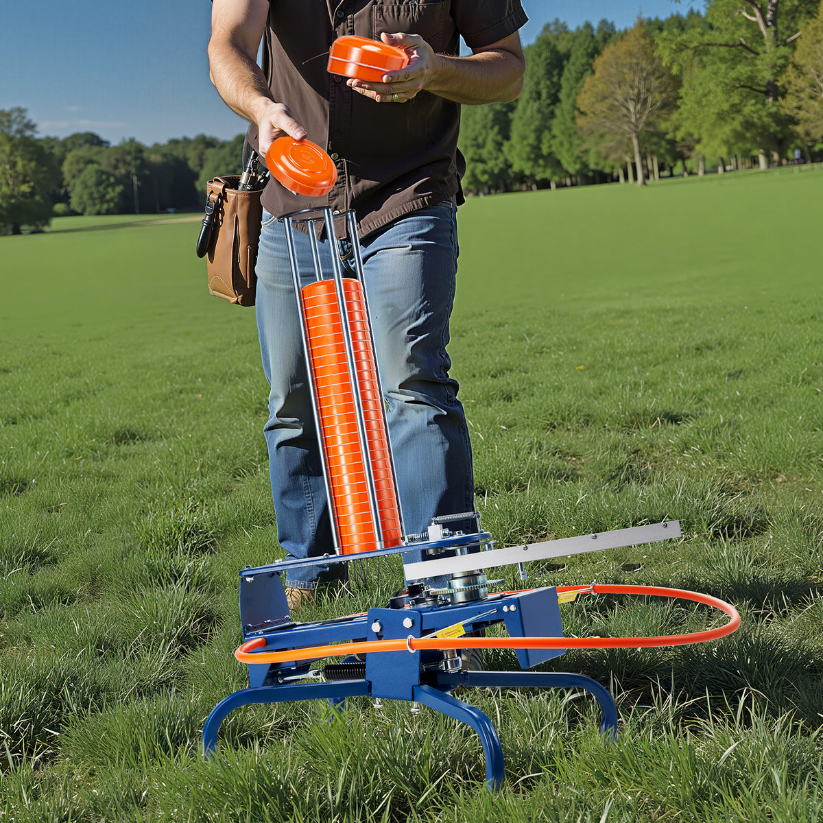 Clay Target Thrower VEVOR Automatic Pigeon Launcher, 28 or 50-Clay Capacity for 45-Yard Training
